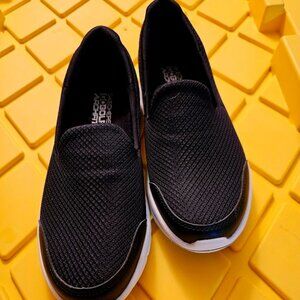 Skechers Womens GO GOLF Arch Fit Walk Golf Shoes - GoodYear